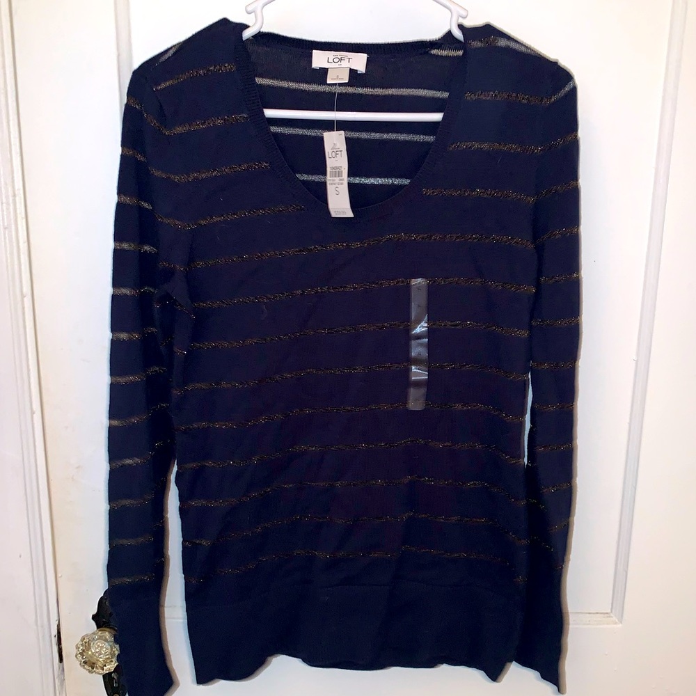 Ann Taylor LOFT Sweater Size Small